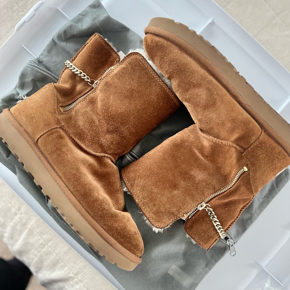 UGG Chestnut Brown Suede Short Boots with Chain Trim